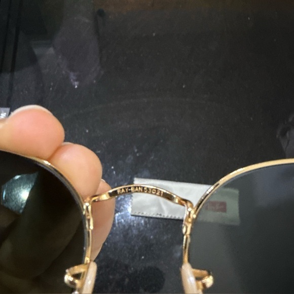 Ray-Ban Classic Gold Frame Sunglasses main image 6